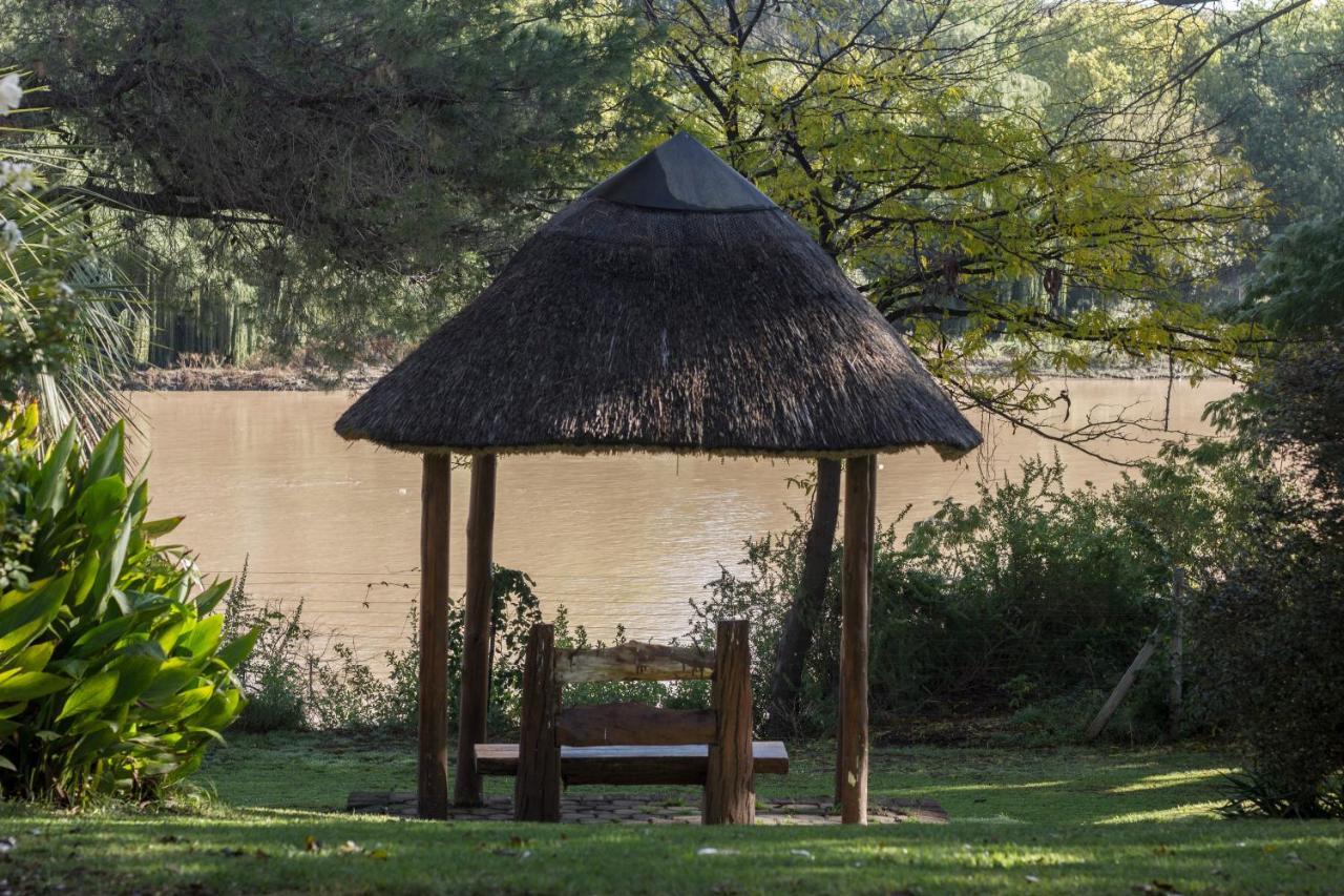 Riverside Lodge & Conference Center Aliwal North Exterior foto