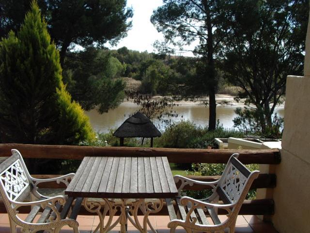 Riverside Lodge & Conference Center Aliwal North Exterior foto
